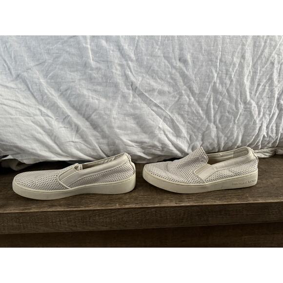 Michael Kors White Slip-On Sneakers Women's size 6M - Picture 2 of 6